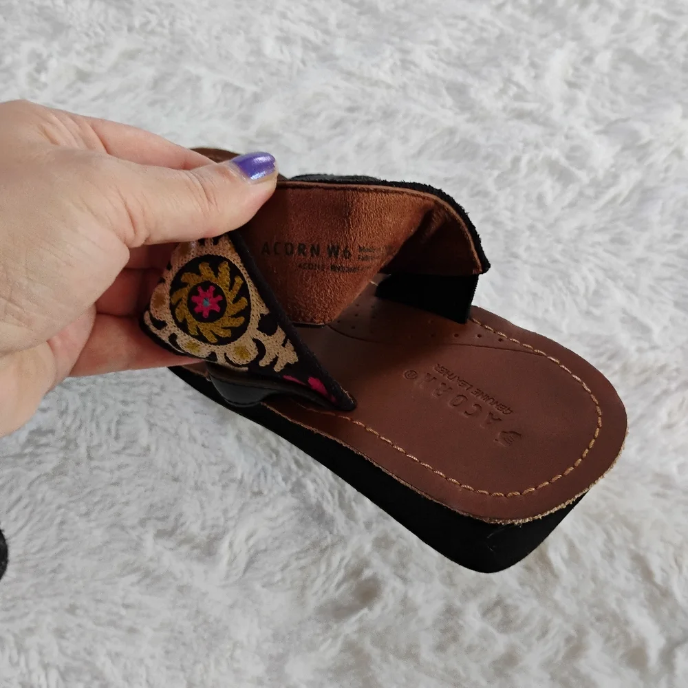 Acorn ArtWalk Leather Multi-Colored Woven Floral Boho Wedge Sandals